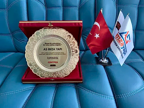 AS İMZA YAPI 2021 Yılı Başarı Ödülünü Aldı